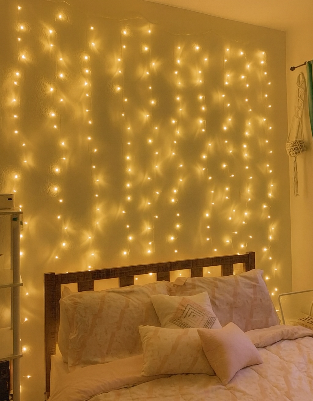 - 2bd4bdd141b39c4686e4c93dd0f5jpg - strefamarki Kurtyna świetlna 300LED lampki choinkowe 3x3m girlanda na okno ciepły biały