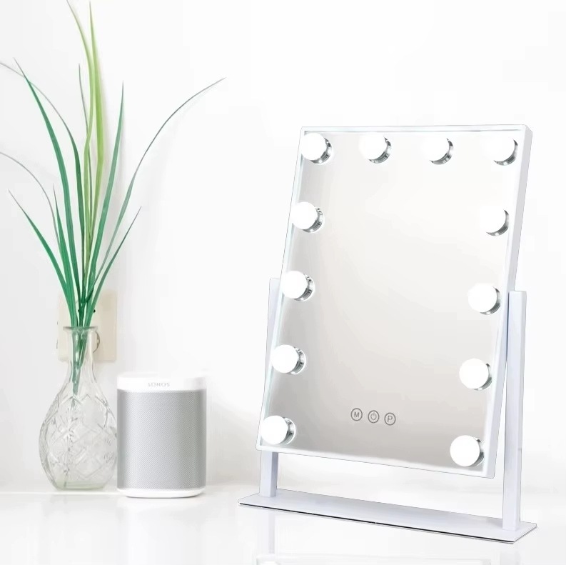 - b99a5ec540e4b2abc4b5524de215jpg - strefamarki Lustro kosmetyczne LED 30x40cm białe