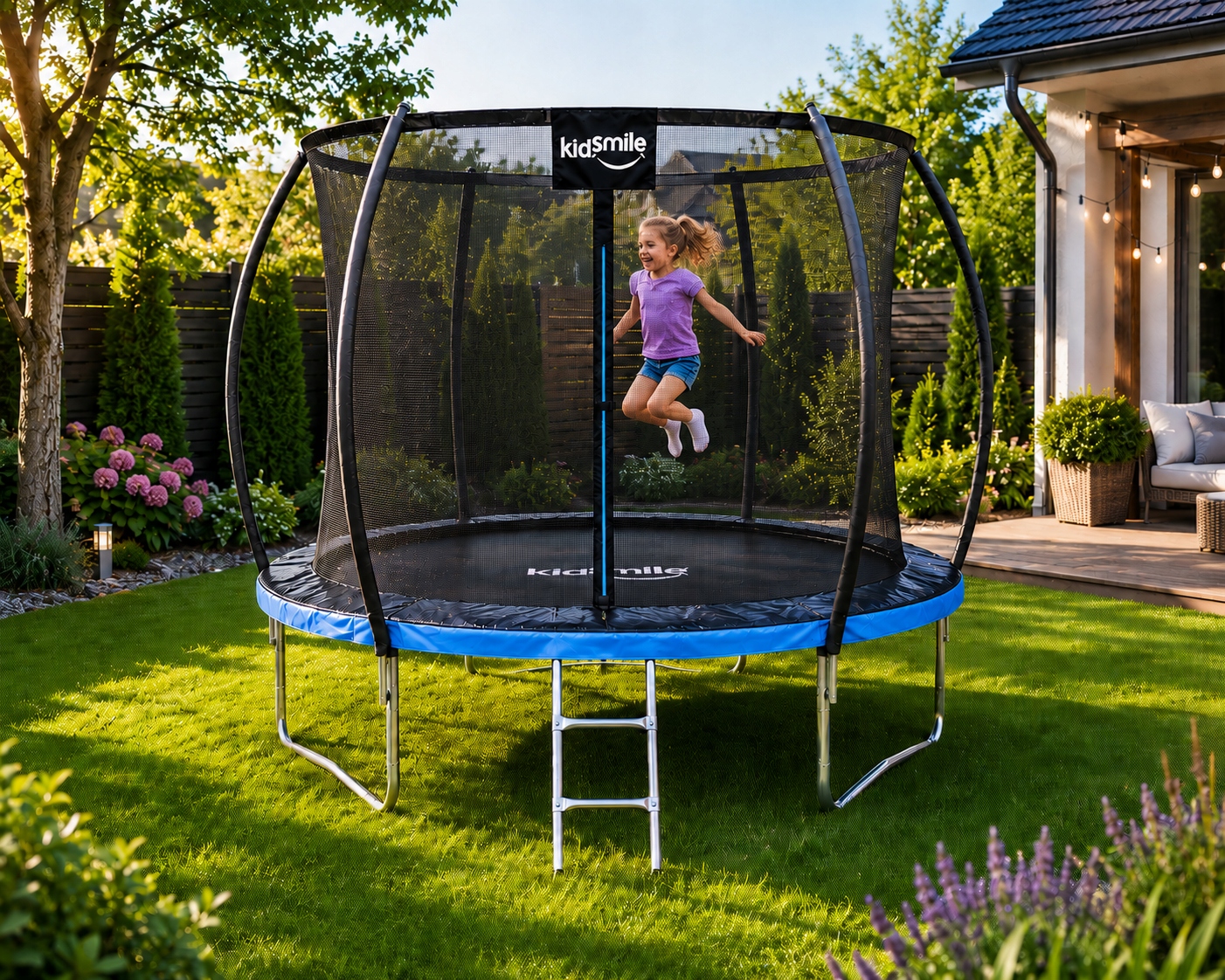 - d52bf78b4ffd9ac8549c8e0d200ajpg - strefamarki Trampolina ogrodowa z siatką wewnętrzną DZIECI 8FT 252cm drabinka niebieska